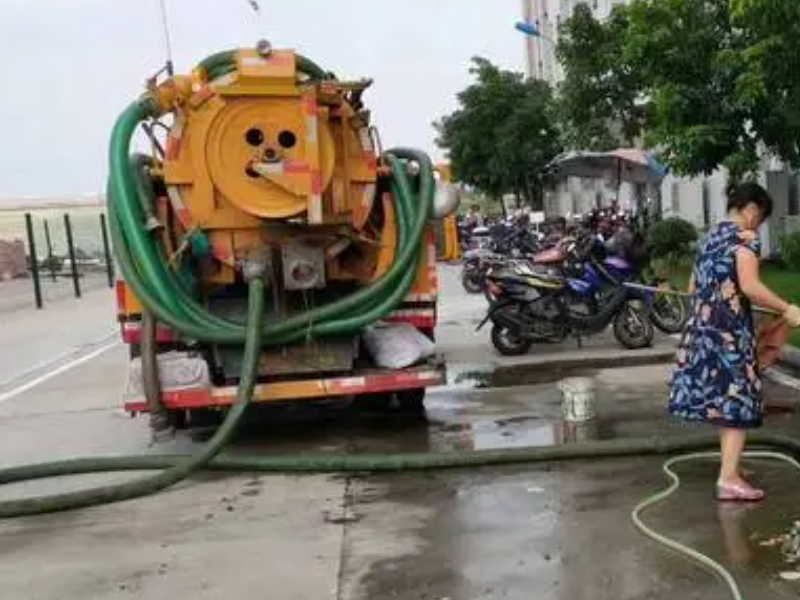 昌平区专业抽化粪池：昌平区专业抽泥浆等等