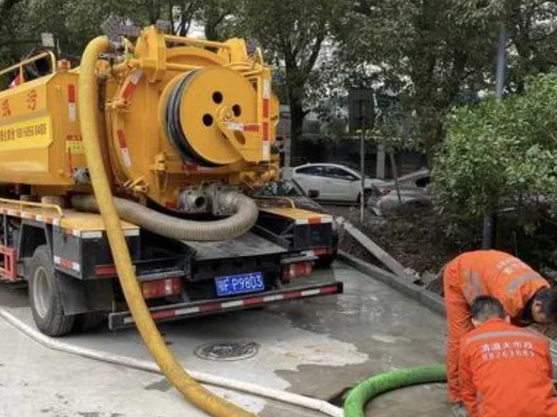 昌平专业疏通,高压清洗管道,清理化粪池,优惠中